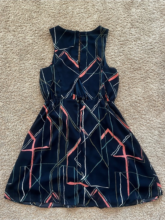 Banana Republic Dresses & Skirts - Banana Republic Navy Mini Dress with Coral and Cream Geometric Lines